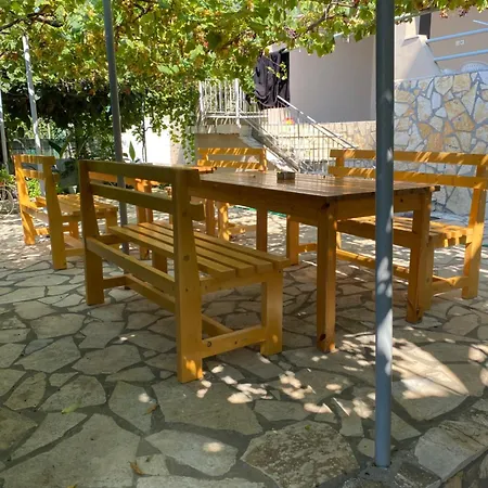 Rapo Appartement Himarë