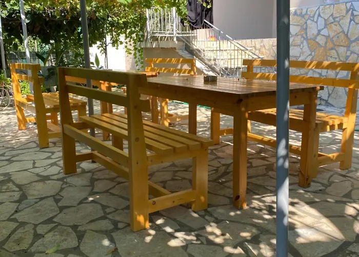 Rapo Appartement Himarë