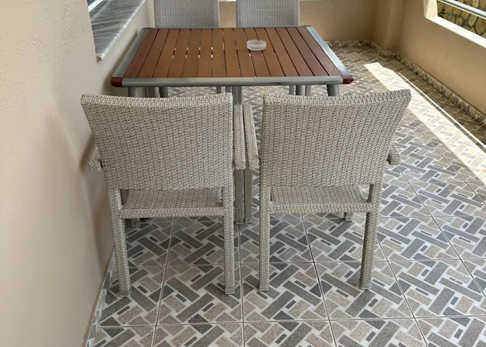 Rapo Apartment Himarë