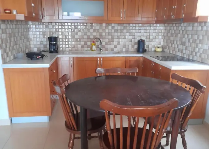 Rapo Apartment Himarë