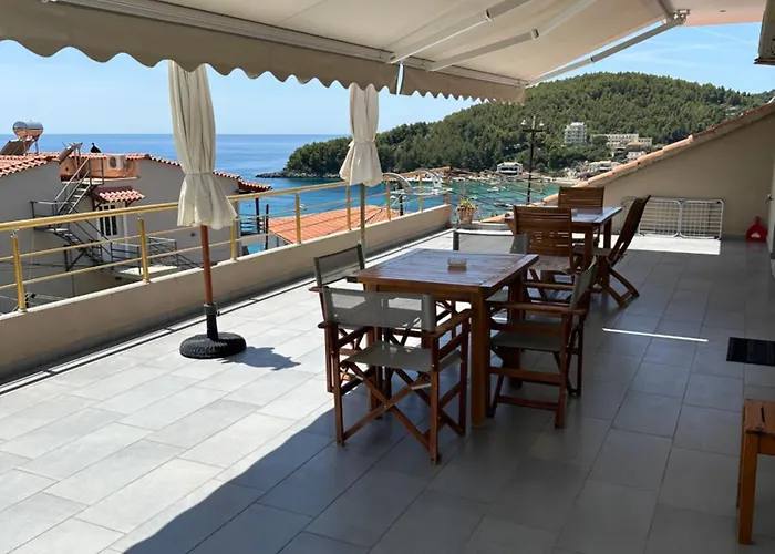 Rapo Apartment Himarë